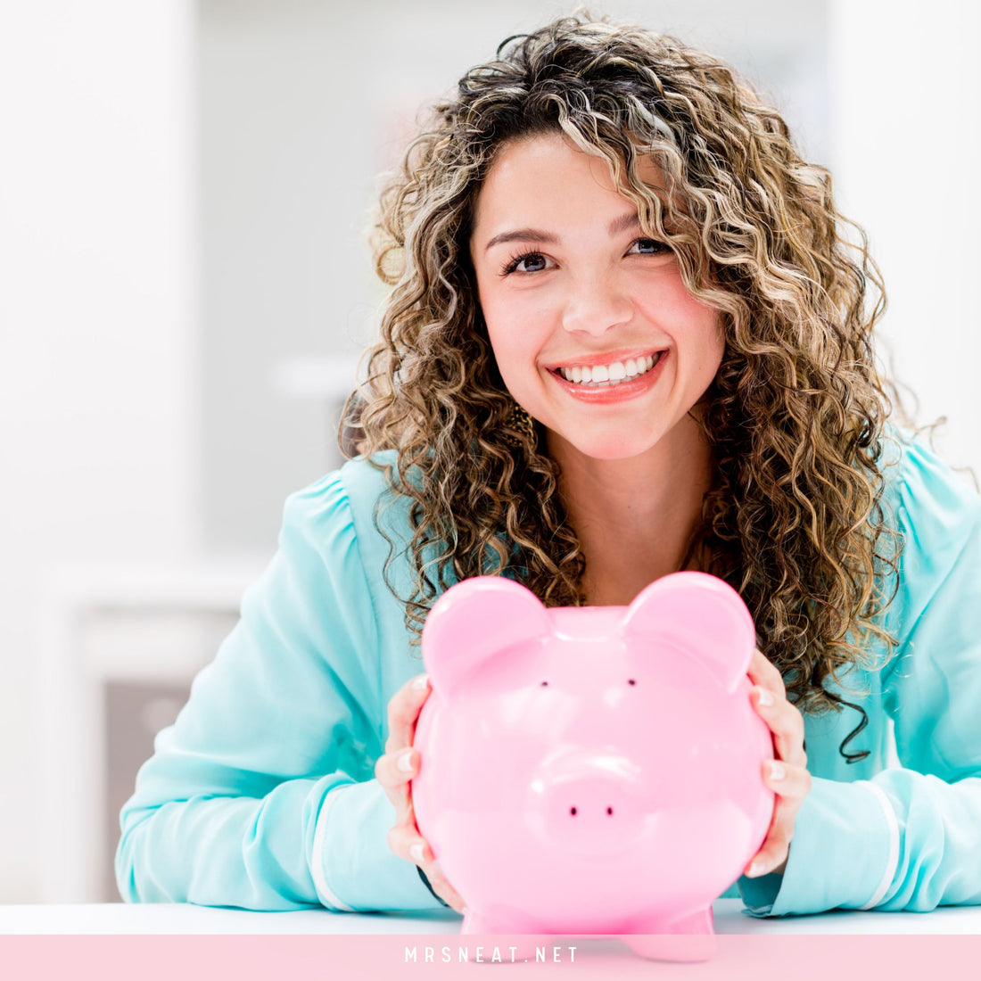 How to Save $10,000 in a year with 10 Simple Real Ways