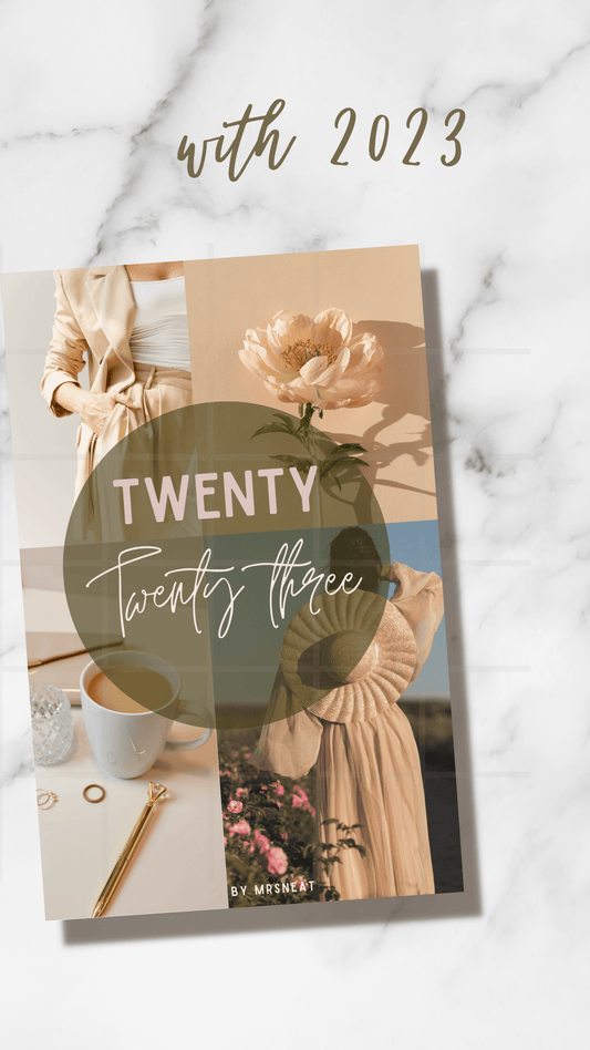 Beautiful Floral Cafe Latte Planner Dashboard in soft colors and 2023 at the front