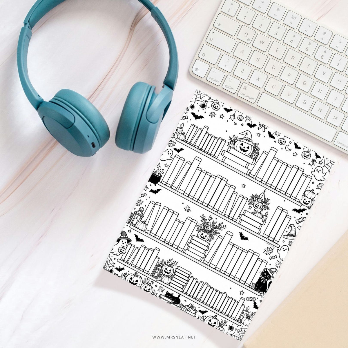 Digital planner reading tracker for tracking 100 books on a tablet with a stylus or printing at home